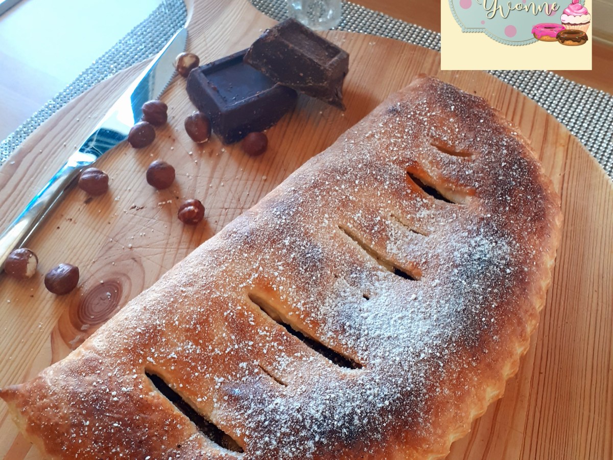 Sfoglia  veloce con Nutella nocciole cioccolato fondente&nbsp;mele